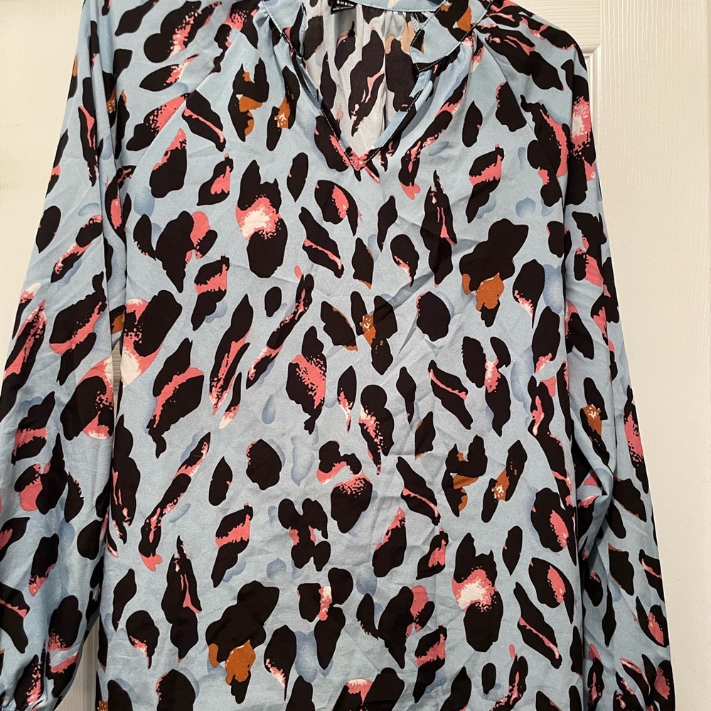 Stylish Women's Leopard Print Top